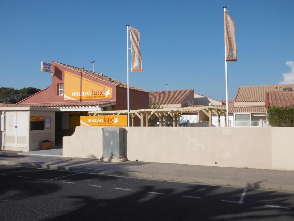 Holidayland Baie Des Oliviers 36m2 1chambre Fermee 6 Couchages Ou 41m2 2chambres Fermees 7 Couchages Narbonne Plage